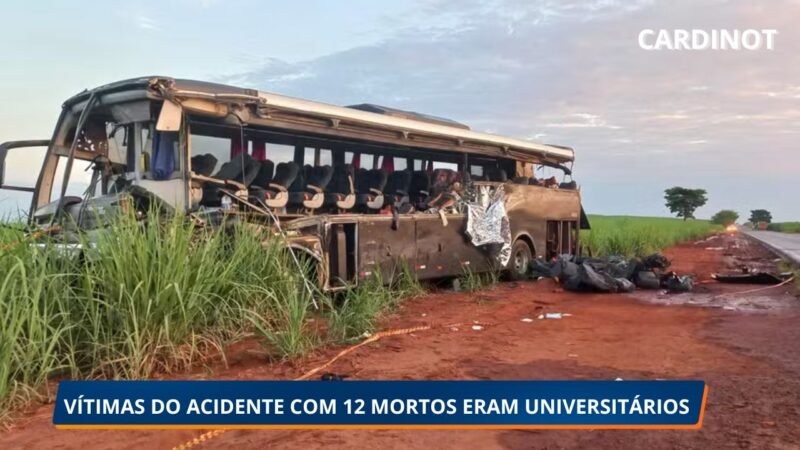 Vítimas de acidente com 12 mortos no interior de SP eram universitários