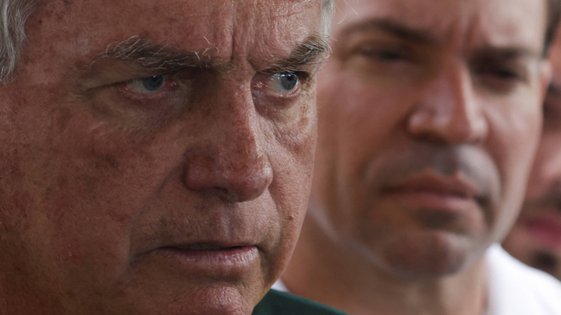 🕵️‍♂️ “Abin Paralela”: PF revela esquema de espionagem ilegal sob Bolsonaro com dossiês, perseguições e interferência nas eleições