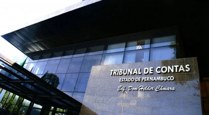 💸 TCE ignora sobrepreço de R$ 12,5 mi e mantém contrato com empresa ligada a filho de presidente da Alepe