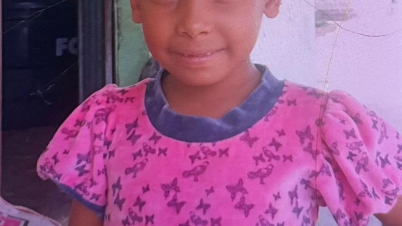 Tragédia no Agreste: menina de 6 anos morre eletrocutada ao tocar em fio desencapado dentro de casa