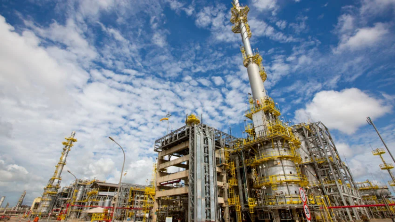 Petrobras investe R$ 4,9 bilhões para dobrar capacidade da refinaria em Pernambuco até 2029