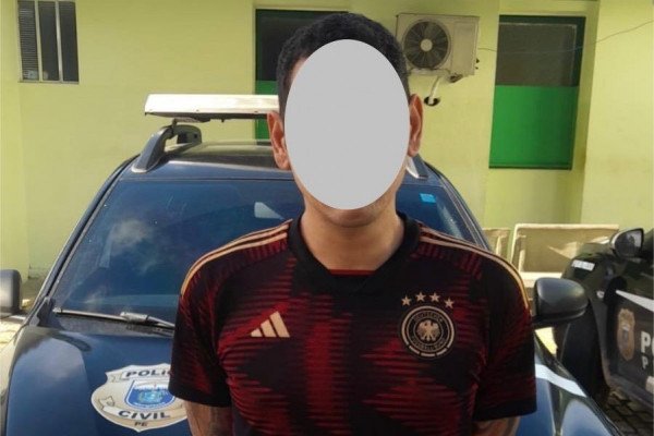 REINCIDENTE: HOMEM COM TORNOZELEIRA É PRESO NOVAMENTE POR ROUBAR FARMÁCIA EM OLINDA