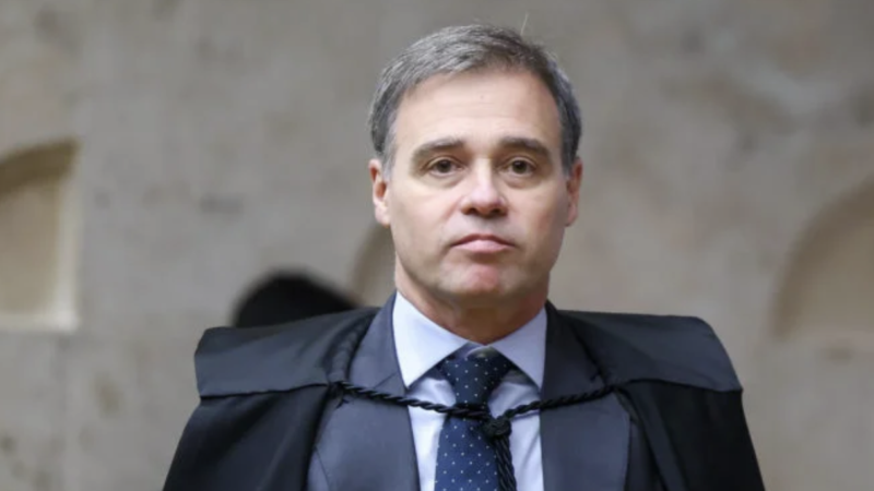 ⚖️ BOLSONARISTA CONSEGUE MENDONÇA COMO RELATOR E PEDE SUSPENSÃO DE AUDIÊNCIAS SOBRE GOLPE