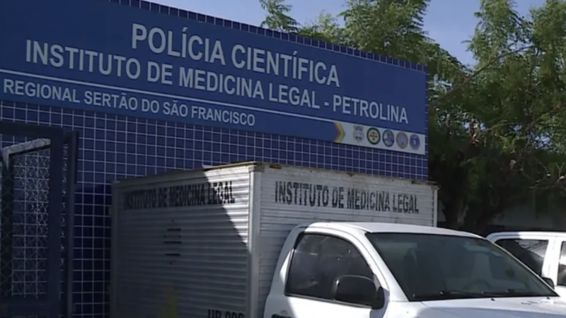 🔫 MARIDO É EXECUTADO A TIROS NA FRENTE DA ESPOSA EM BAR DE PETROLINA