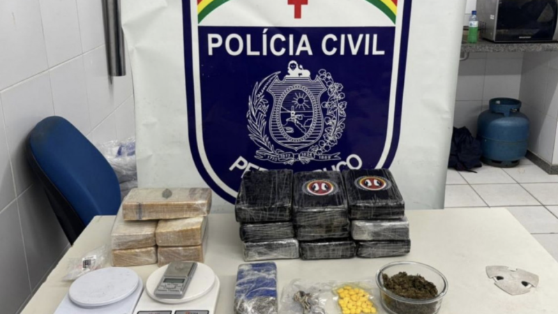 🚔 MEGA BATIDA: Polícia DESTROI Império das Drogas e Apreende MEIO MILHÃO em Entorpecentes no Recife