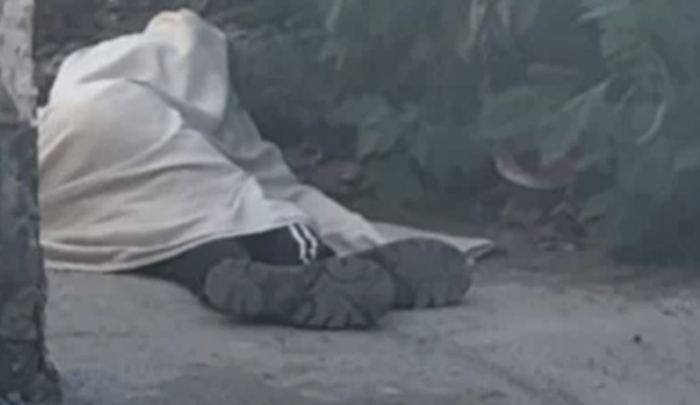 EXECUÇÃO NA RUA: HOMEM É MORTO A TIROS POR DUPLA EM MOTO NA MURIBECA