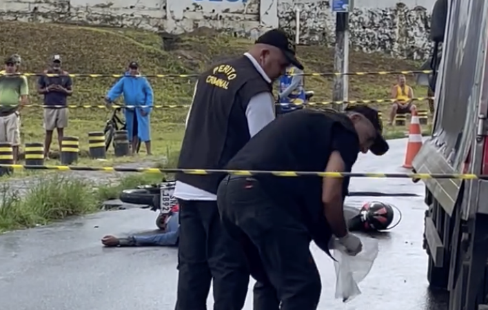 PM reage a ataque, mata dois criminosos e é baleado em Camaragibe