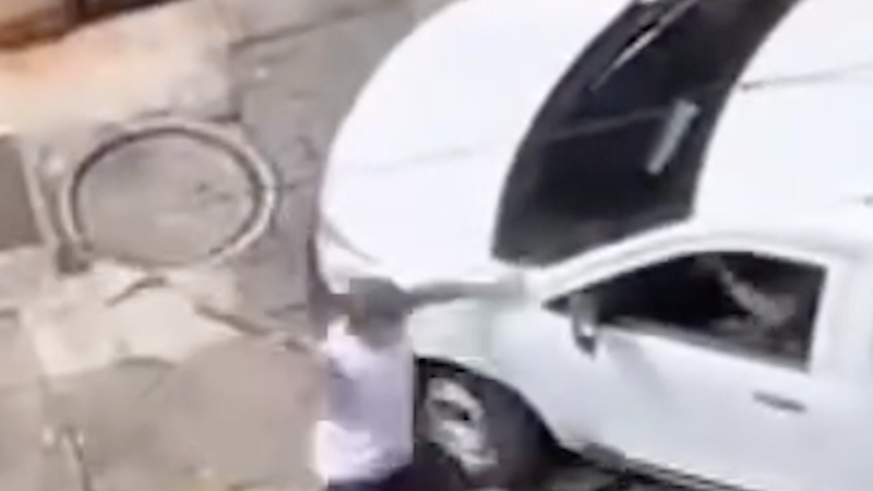 BRIGA DE TRÂNSITO EM BOA VIAGEM TERMINA EM ATROPELAMENTO, BARR0TE E PEDRADA NA CABEÇA 🚨