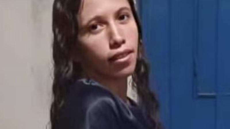 MULHER DE 25 ANOS É ASSASSINADA A FACADAS NA ZONA RURAL DE PETROLINA