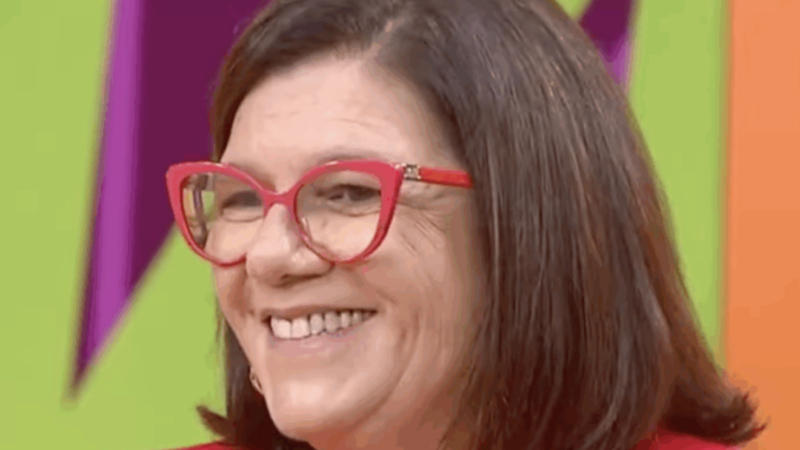 🚨 SECRETÁRIA-GERAL DO TSE CELEBRA CONDENAÇÃO DE BOLSONARO E EXALTA STF INDEPENDENTE