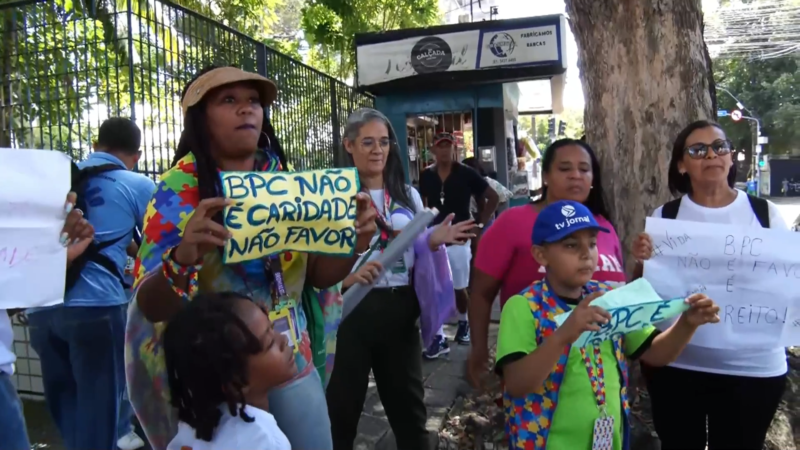 ✊ PROTESTO PARALISA INSS NO RECIFE CONTRA CORTES IRREGULARES NO BPC