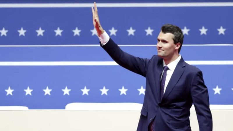 VÍDEO: EUA em choque, assassinato de Charlie Kirk gera reação de Trump, Obama e líderes políticos