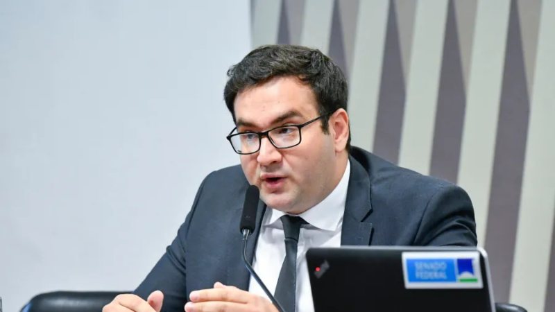 PF PRENDE DIRETOR DA AGÊNCIA DE MINERAÇÃO EM OPERAÇÃO SOBRE ESQUEMA BILIONÁRIO DE CORRUPÇÃO