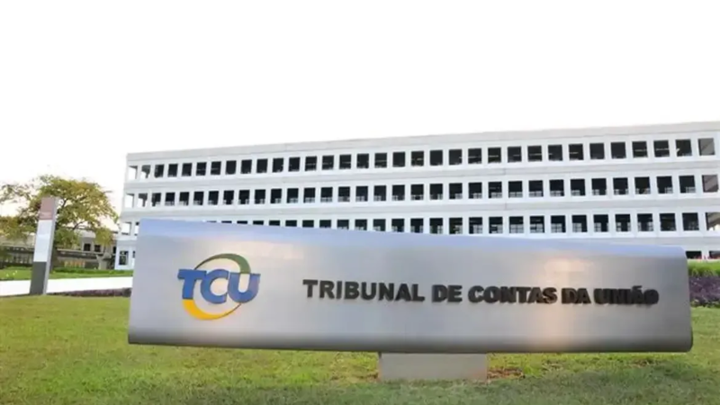Ministro acusa TCU de atrasar ações contra fraudes no INSS; colega rebate