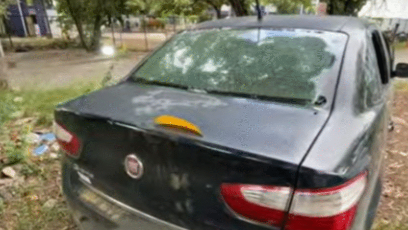 🚨 Terror em Itamaracá: menino de 13 anos morre e pais ficam feridos após criminosos abrirem fogo contra carro de família