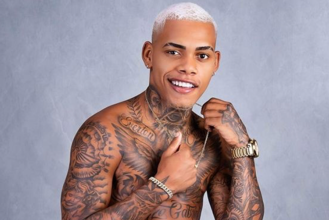 🚨 VT Kebradeira, cantor de brega funk com 400 mil seguidores, é preso por injúria racial e ameaça em ônibus no DF