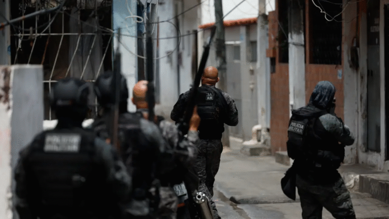 🔥 UMA SEMANA DEPOIS, LULA CHAMA OPERAÇÃO NO RIO DE “MATANÇA” E PEDE INVESTIGAÇÃO CONTRA POLICIAIS