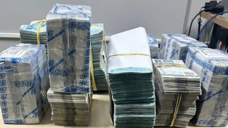 🚨 PF FLAGRA DUAS PESSOAS COM R$ 1,5 MILHÃO EM DINHEIRO VIVO NO RECIFE — SEM COMPROVAÇÃO DE ORIGEM