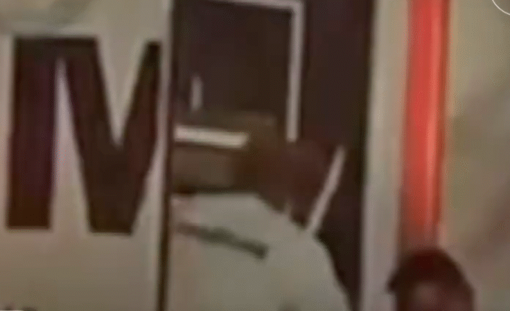 🔴 Feminicídio no Ibura: militar aposentado mata ex-companheira dentro de casa e se suicida no Recife