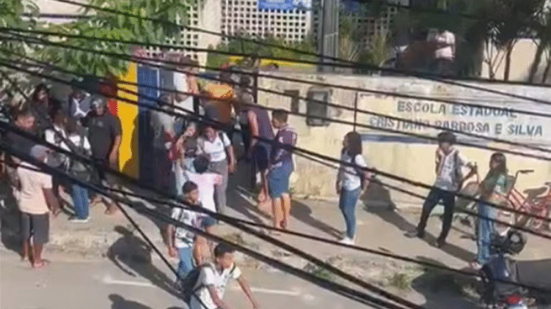 Ataque em escola: MP pede que adolescente responda por tentativa de feminicídio após esfaquear três colegas em Pernambuco