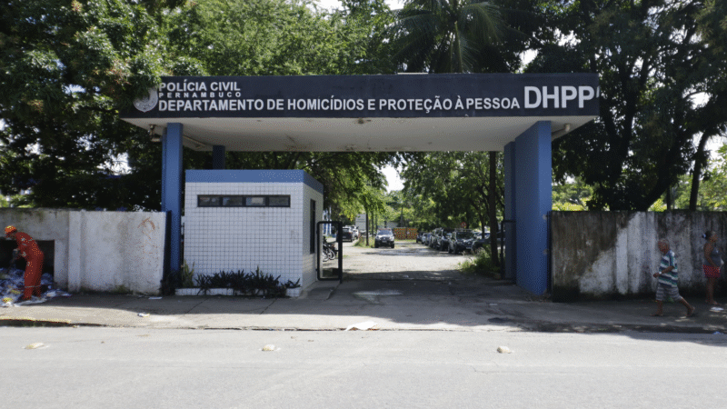 🔥 Choque no Grande Recife: casal é encontrado morto a tiros dentro de casa; uma vítima tinha 16 anos