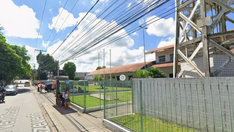 Bebê de 1 ano é morta a tiros no colo do pai durante atentado no Recife
