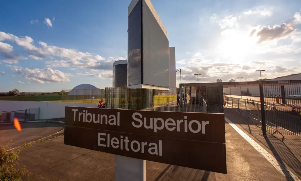Fachada do Tribunal Superior Eleitoral, em Brasília.