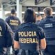 Agentes da Polícia Federal durante operação