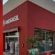 Fachada de uma unidade da Drogasil no Grande Recife
