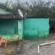 Casa parcialmente destruída após rompimento de açude em Bonito