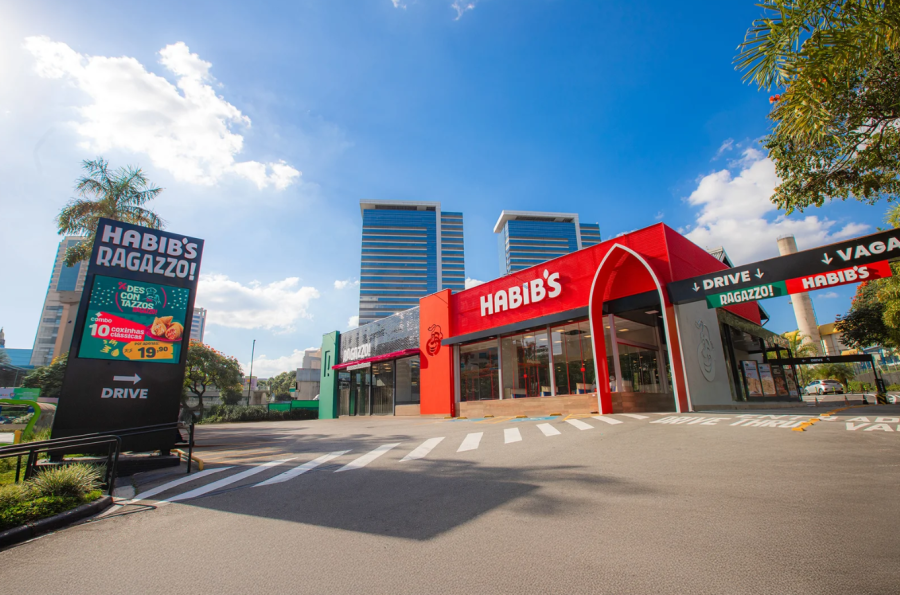 Unidade do Habib’s, rede controlada pelo Grupo Gennius.
