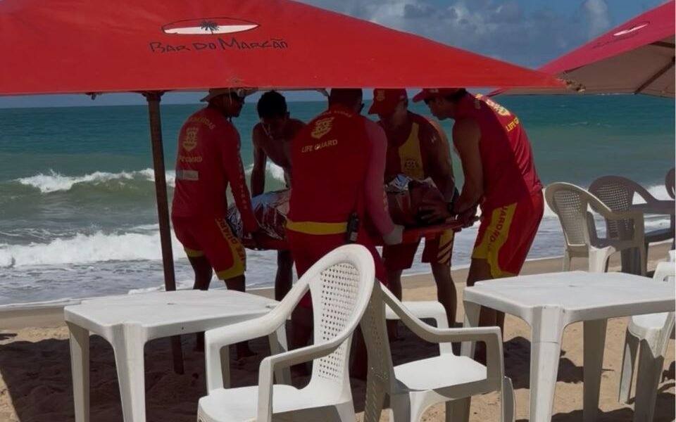 Turista perde movimentos após acidente em Maracaípe