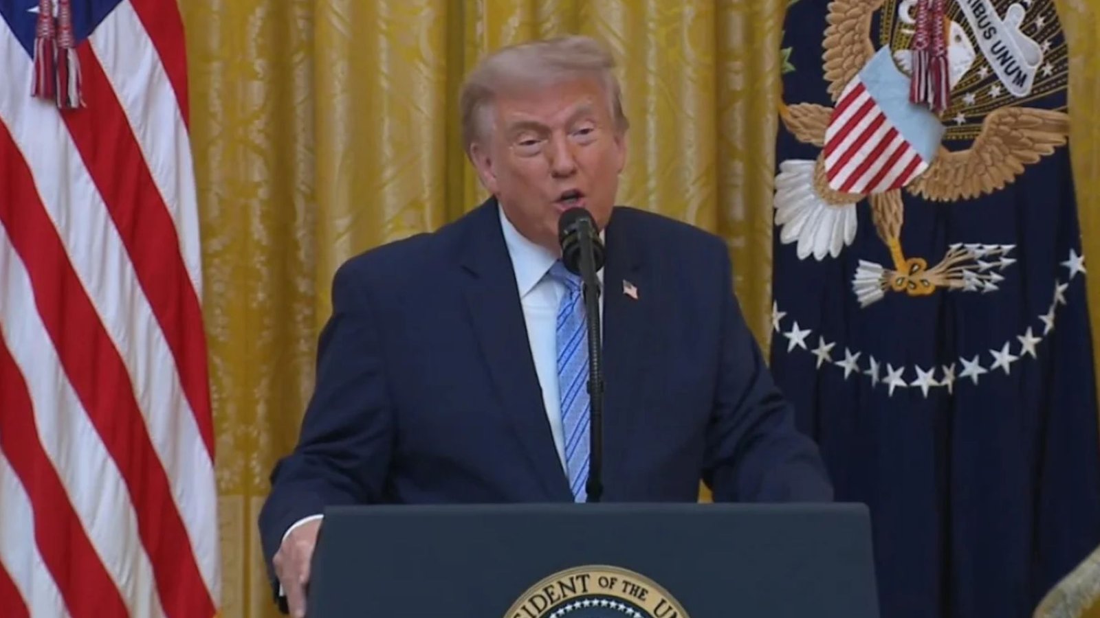 Donald Trump durante pronunciamento