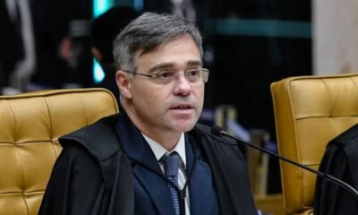 André Mendonça durante sessão do Supremo Tribunal Federal