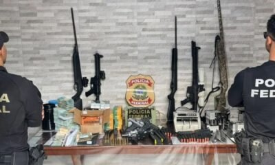 Armas e materiais apreendidos pela PF