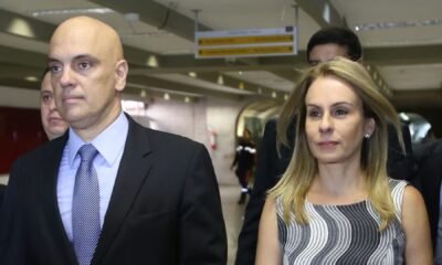 Alexandre de Moraes ao lado da esposa, Viviane Barci de Moraes.