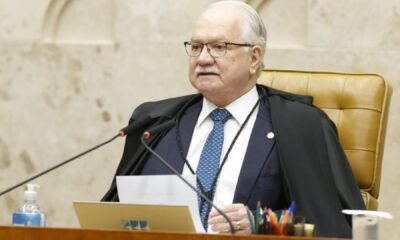 Edson Fachin durante sessão no Supremo Tribunal Federal