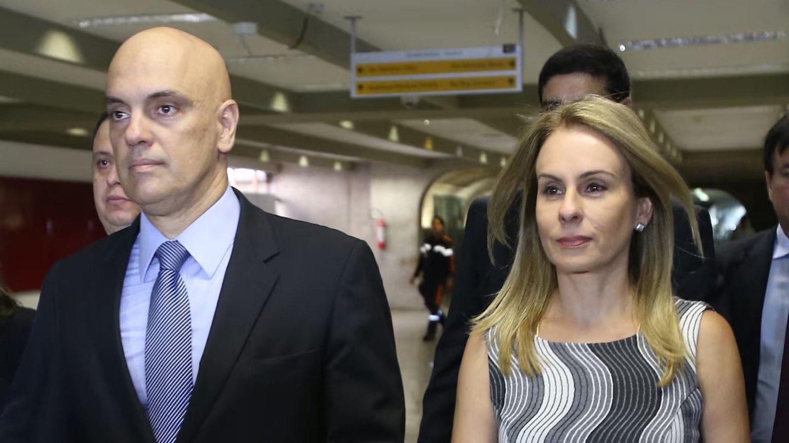 Alexandre de Moraes ao lado da esposa, Viviane Barci de Moraes.