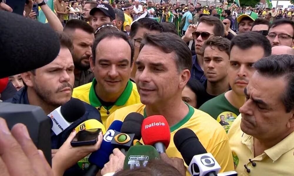 Flávio Bolsonaro em Juiz de Fora
